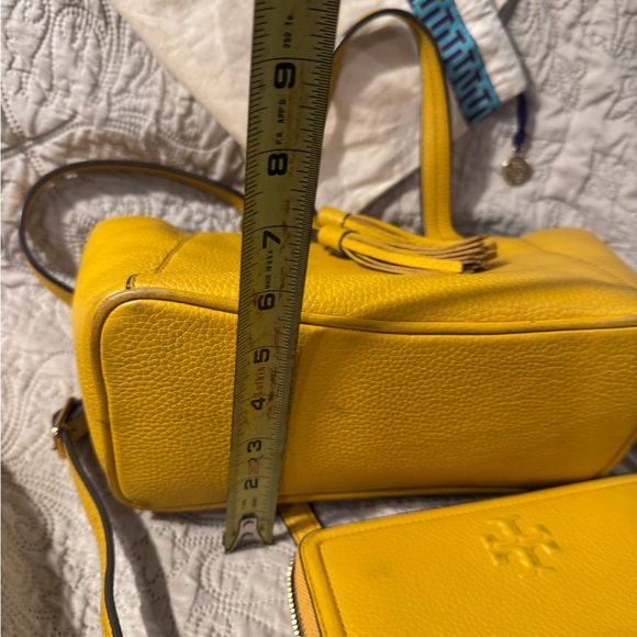 Tory Burch purse and wallet set - Picture 4 of 7